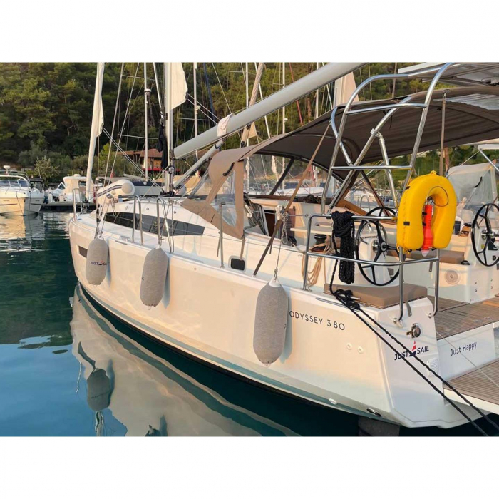 Just Happy | Sun Odyssey 380 photo 1