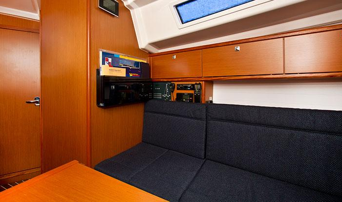 Tonkica | Bavaria Cruiser 34 photo 13