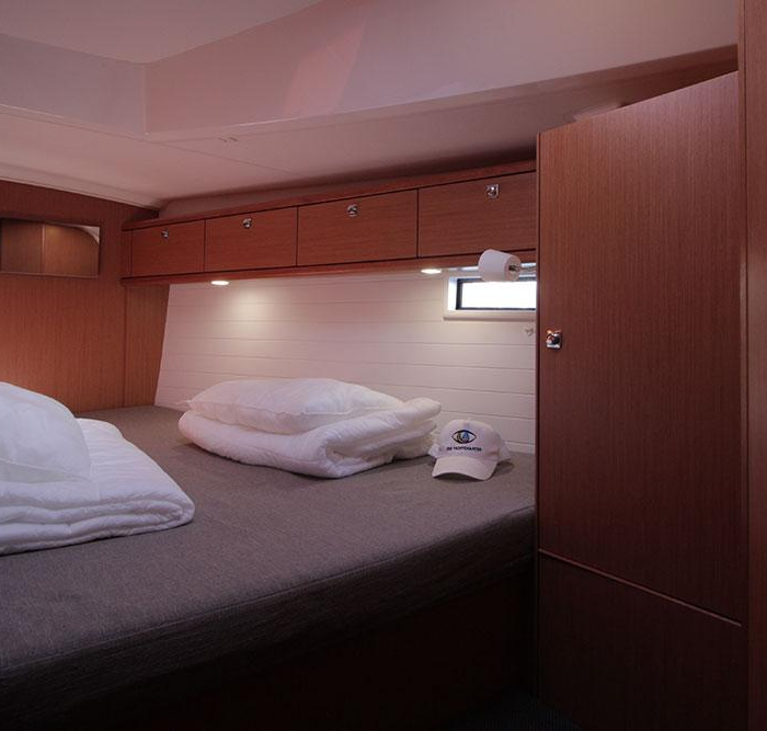 Casino Royale | Bavaria Cruiser 46 C photo 10