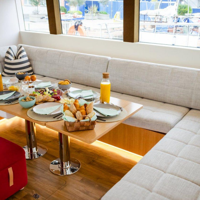 October | Mazarin 55 photo 22