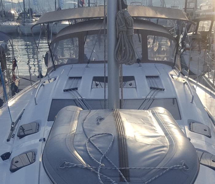 Moonlight | Elan 50 Impression photo 9