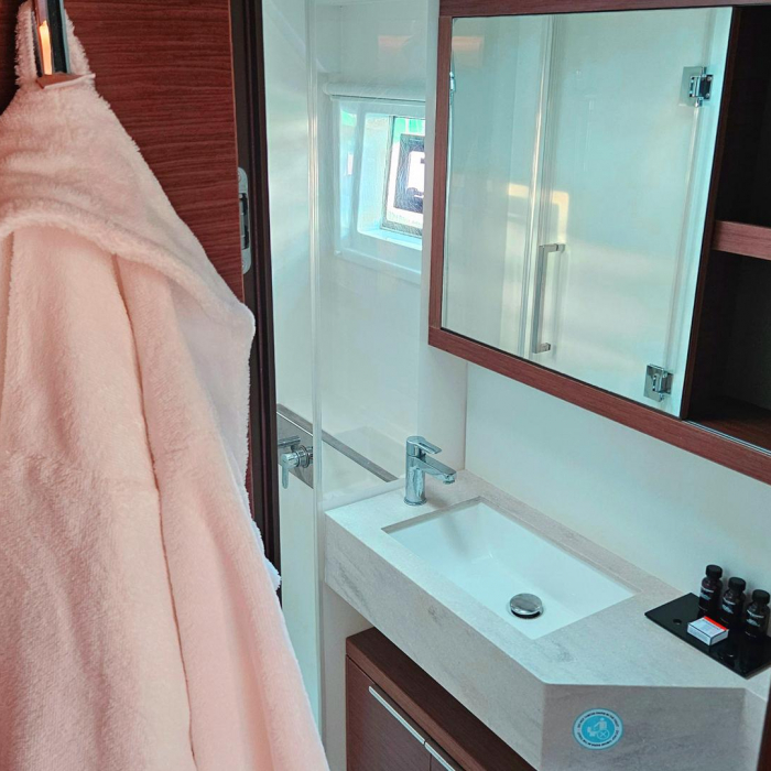 Alchera | Lagoon 50 photo 24