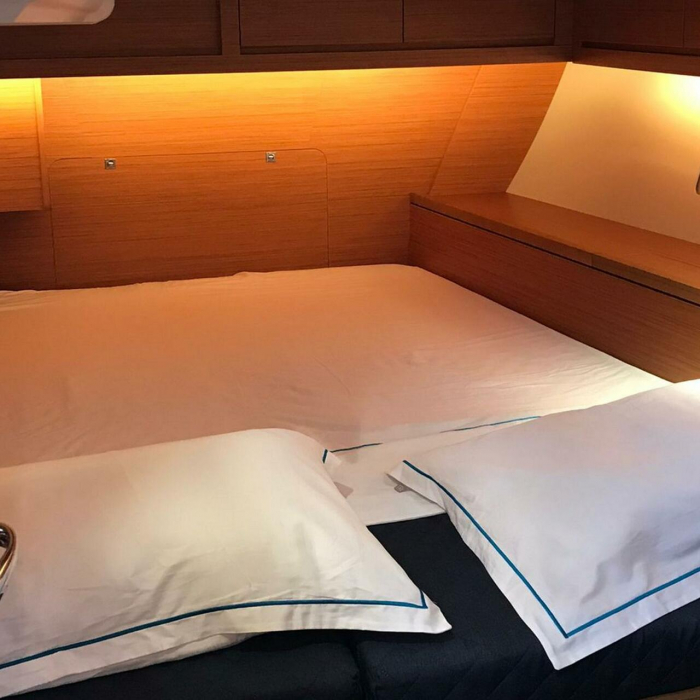 Euphoria | Dufour 470 photo 6