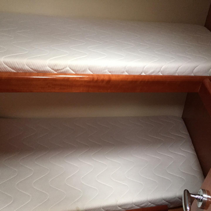 Silly Shark (GND) | Oceanis 43 photo 14