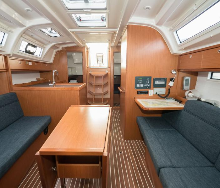 Rea | Bavaria Cruiser 37 photo 12