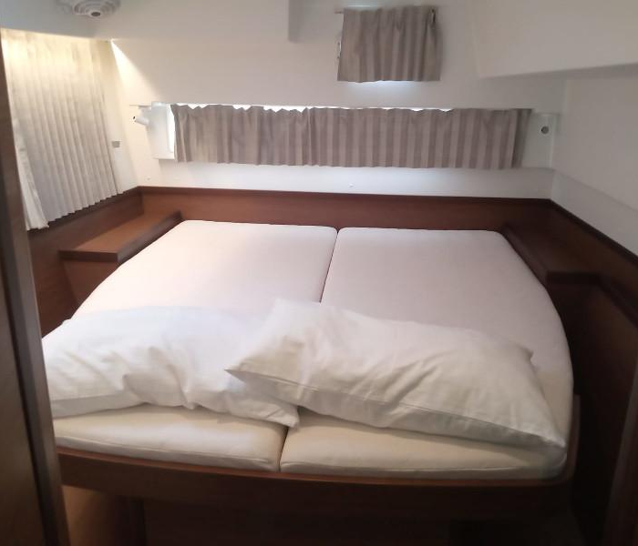 Memi | Lagoon 42 photo 15