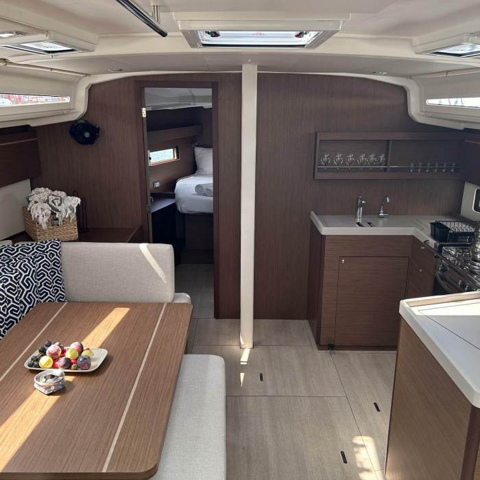 Gia | Oceanis 40.1 photo 5