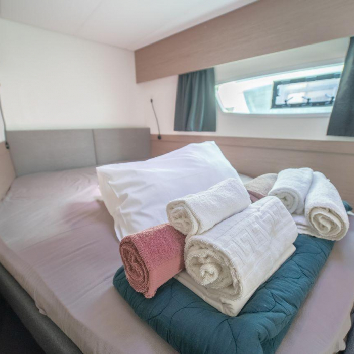 O'NEIRO | Fountaine Pajot Elba 45 photo 11