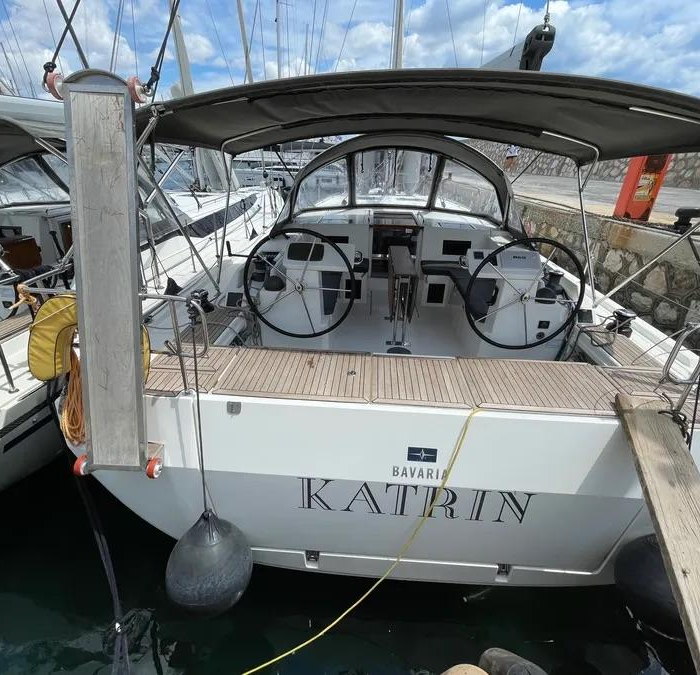  | Bavaria C45 Holiday photo 15