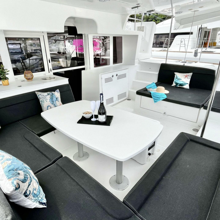 Sea Runner IV - FF | Lagoon 450 photo 4