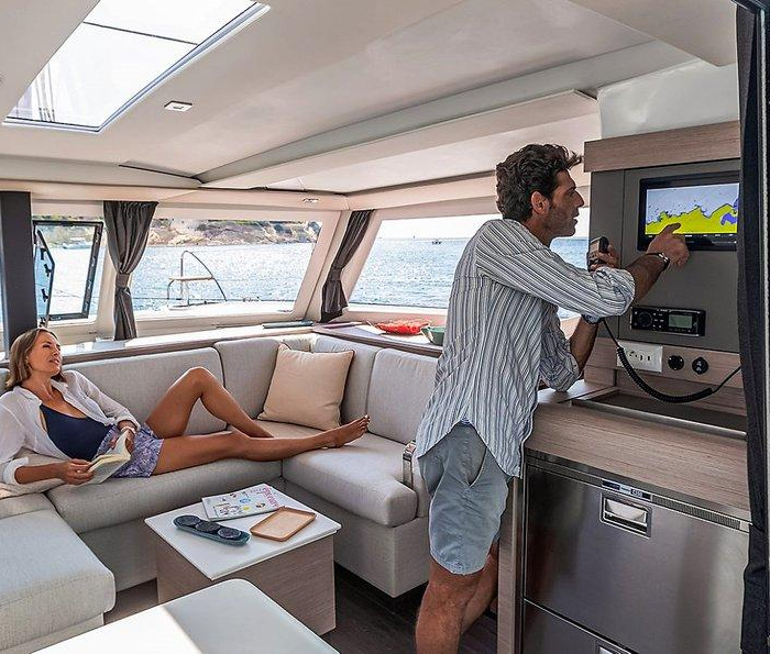 Almiriki | Fountaine Pajot Isla 40 photo 8