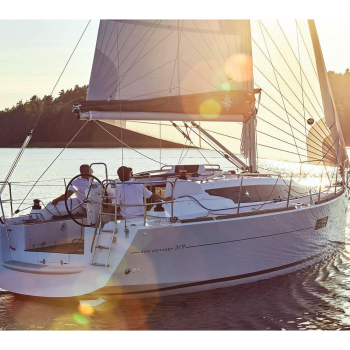 Amathea | Sun Odyssey 319 photo 3