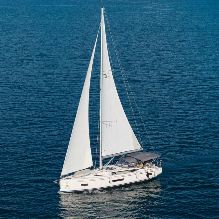 Iris | Bavaria C46 photo 1