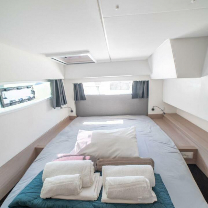 O'NEIRO | Fountaine Pajot Elba 45 photo 10