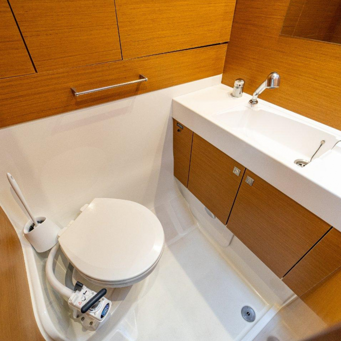 Ciao Bao | Sun Odyssey 519 photo 3