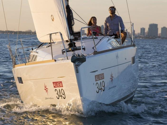 Loon | Sun Odyssey 349 photo 3