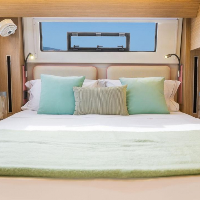 Elysium | Lagoon 51 photo 8