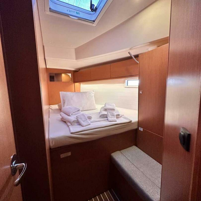 Leisure | Bavaria Cruiser 46 photo 6