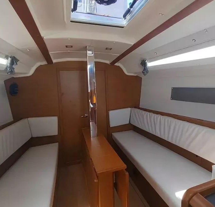 Reina De Oros | Sun Odyssey 349 photo 6