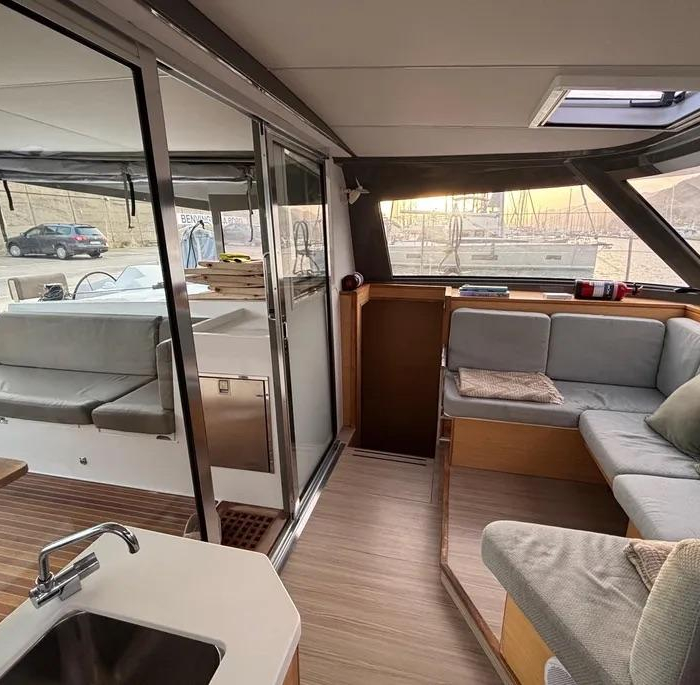 Lollo III | Nautitech 40 Open photo 10