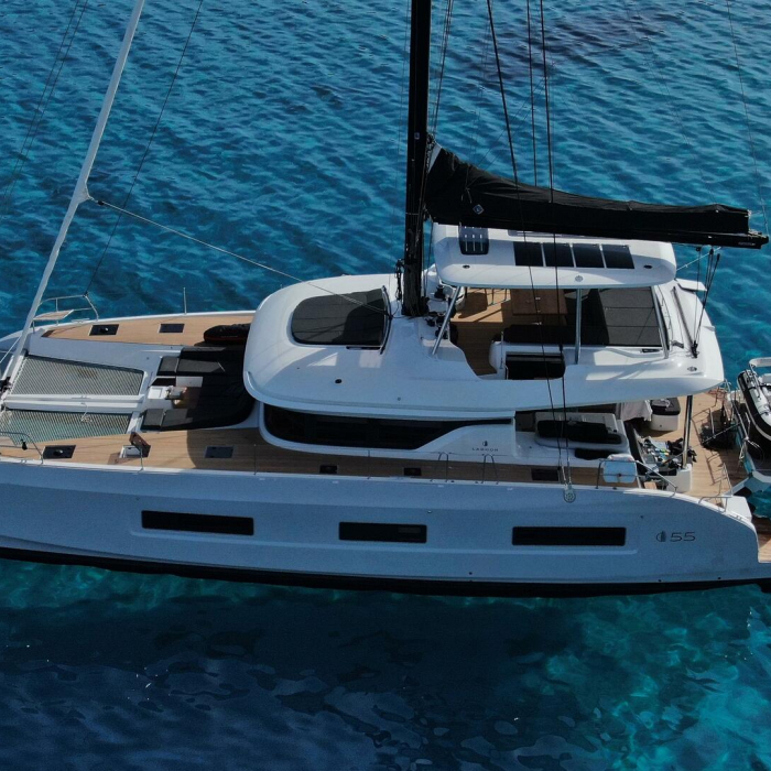 AGENDA 55 | Lagoon 55 photo 4