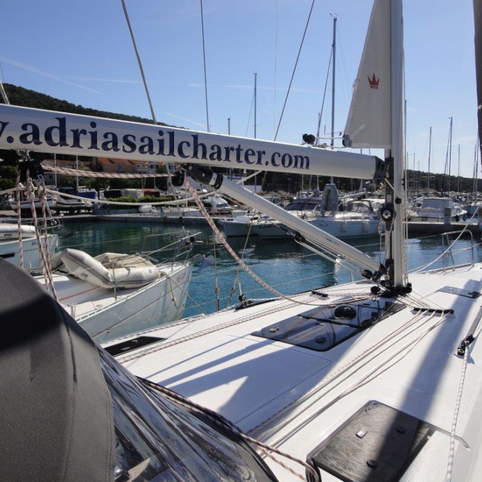 Ile | Bavaria Cruiser 41 photo 6