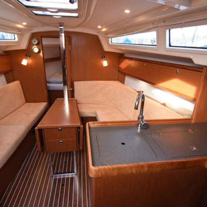Talassa | Bavaria Cruiser 34 photo 7
