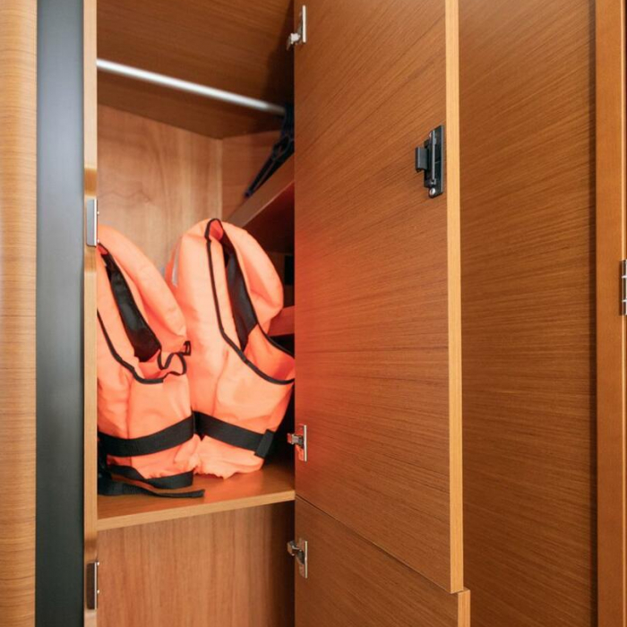 OLIVER new 2025 (air condition, solar panels) | Sun Odyssey 410 photo 16