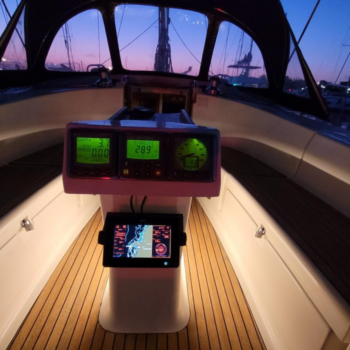 Black Pearl | Bavaria 40 photo 14