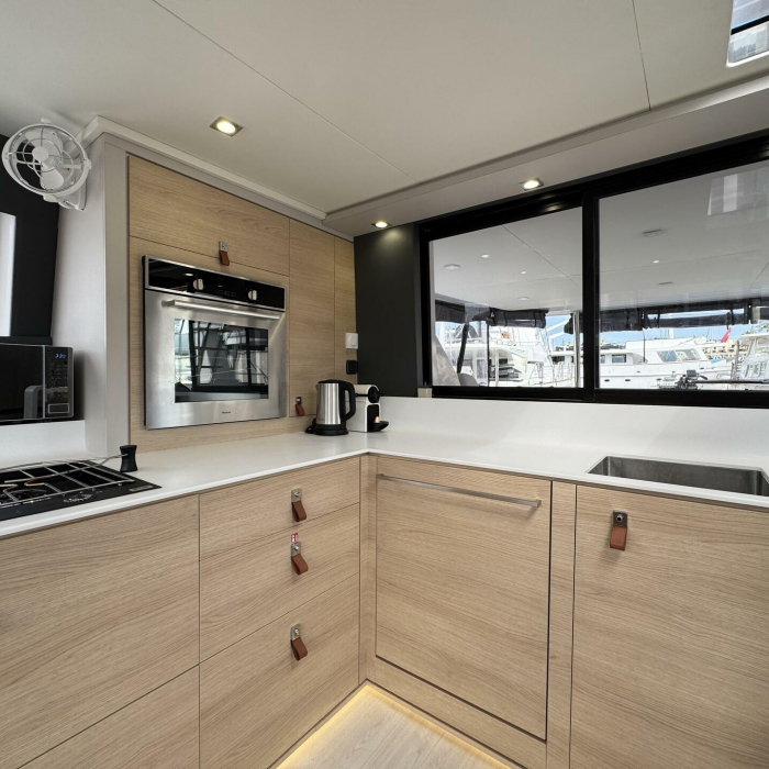 Good luck | Aventura 45 photo 11