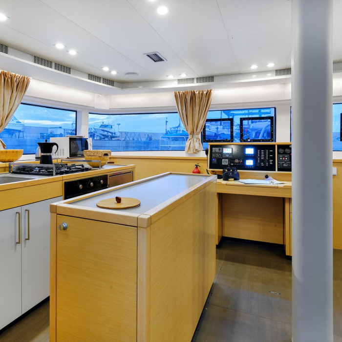 Neptuno | Lagoon 52F photo 75