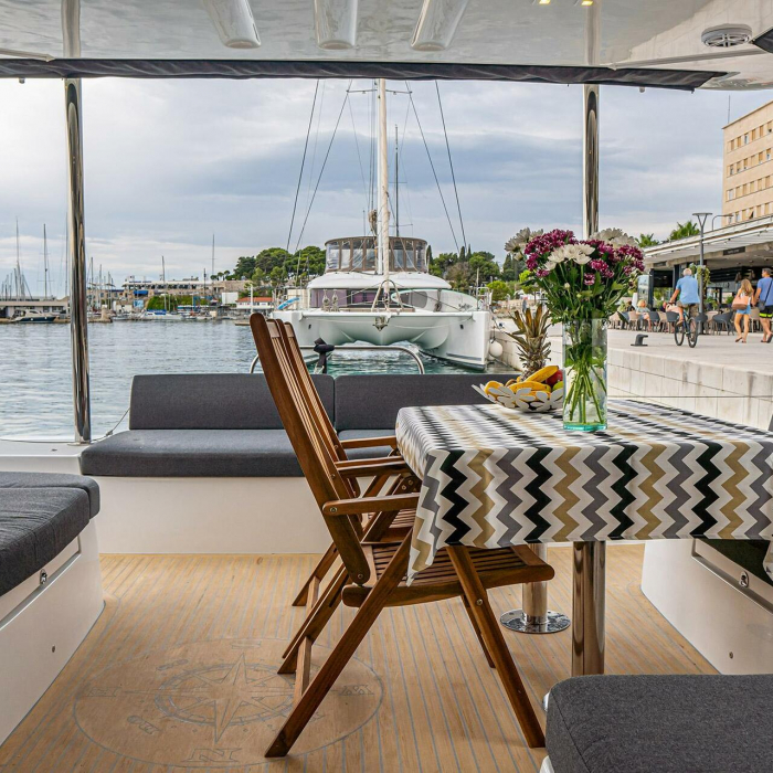 PRINCESS KISS | Lagoon 50 photo 6