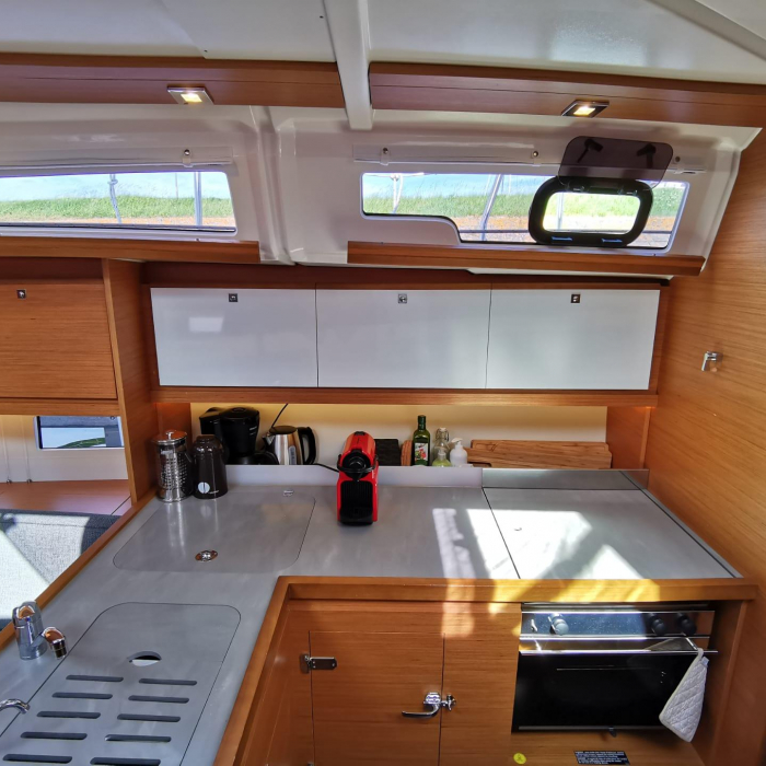 Antares | Dufour 390 Grand Large photo 19