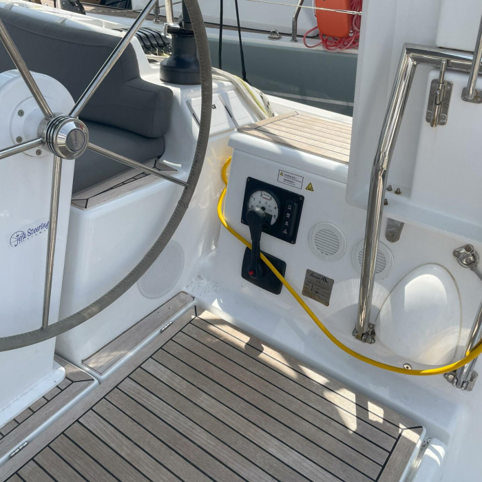 Medusa III | Hanse 388 photo 18