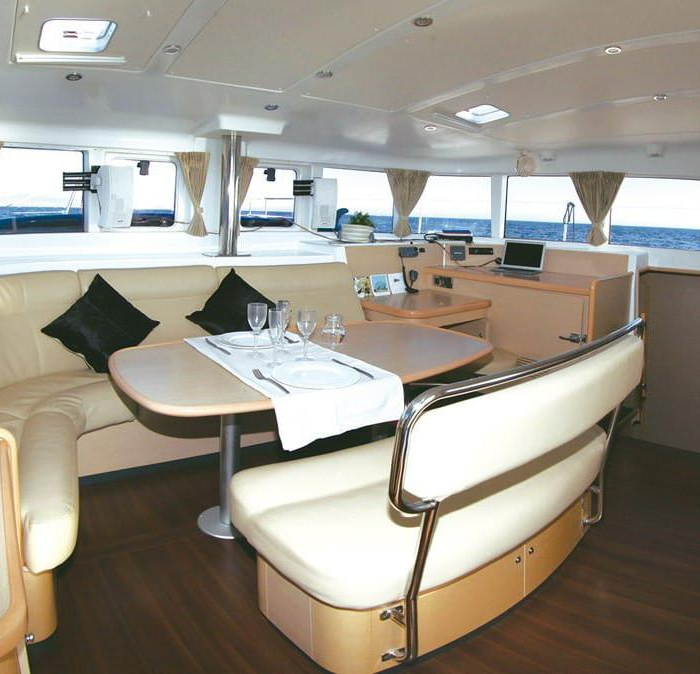 Atlantis | Lagoon 440 photo 5