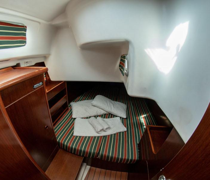 Ekaterini | Oceanis 411 Clipper photo 9