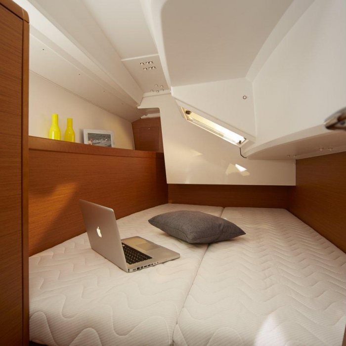 Why Not | Sun Odyssey 349 photo 11