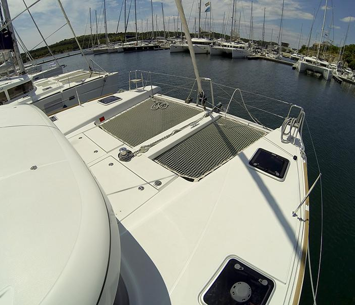 Bob Cat | Lagoon 39 2016 photo 7