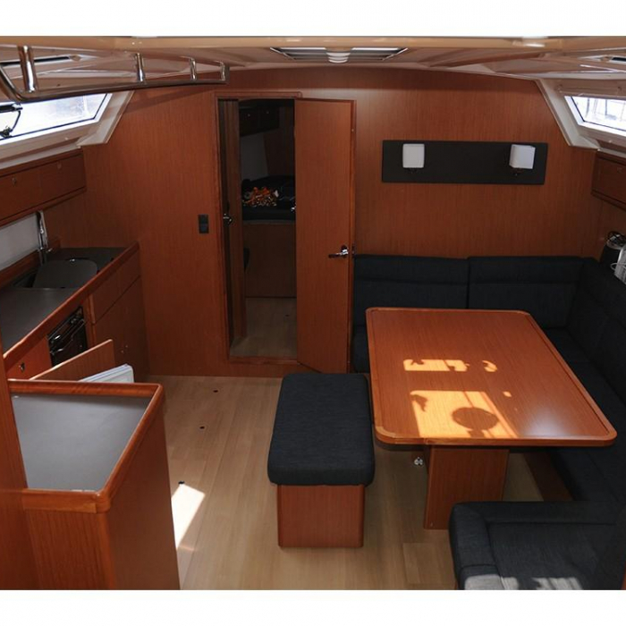 Lucy Ball | Bavaria Cruiser 46 L photo 8