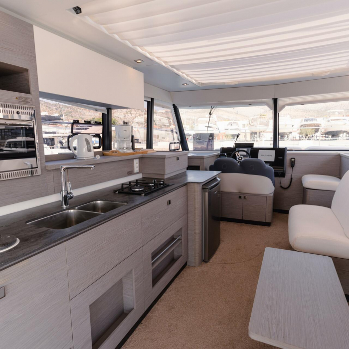 Dana | Fountaine Pajot MY4.S photo 15