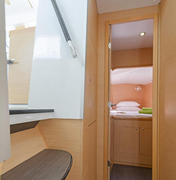 Bellevue | Lagoon 380 S2 photo 8