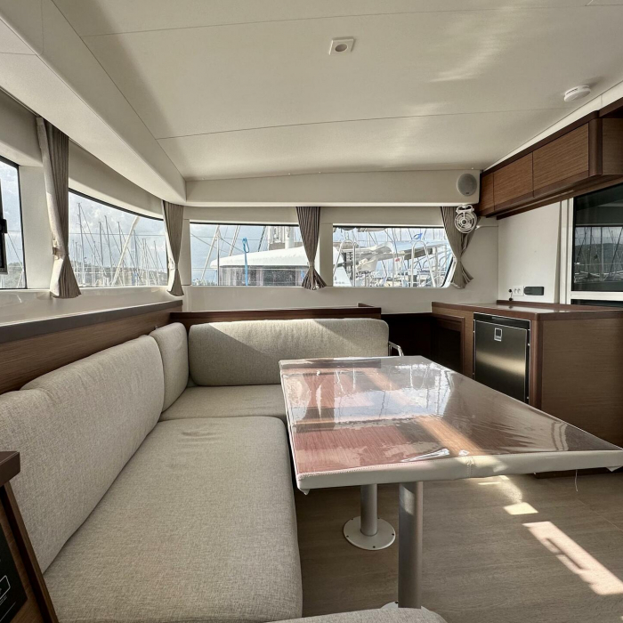 Sail Castor | Lagoon 40 photo 11