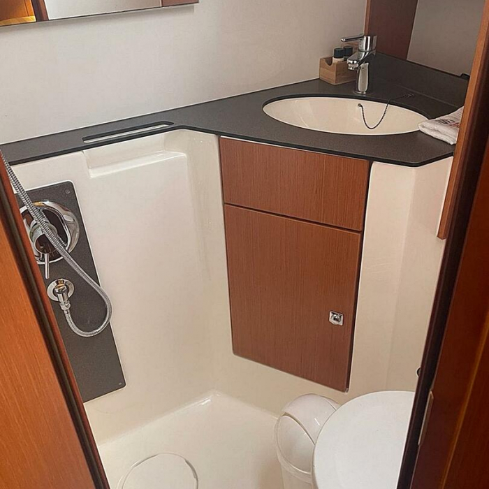 Athene | Bavaria Cruiser 46 photo 10