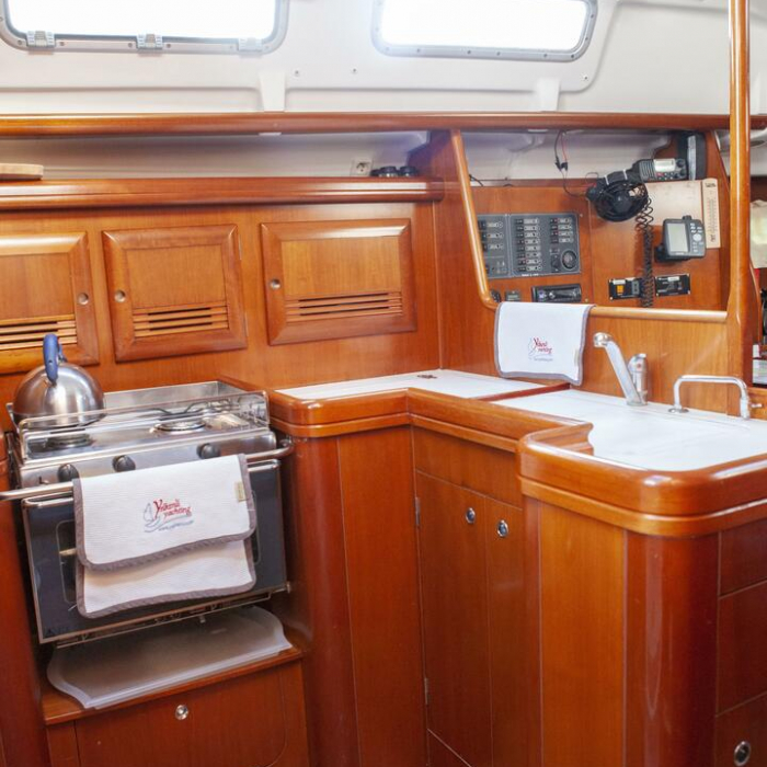 Liberte | Oceanis 373 photo 5