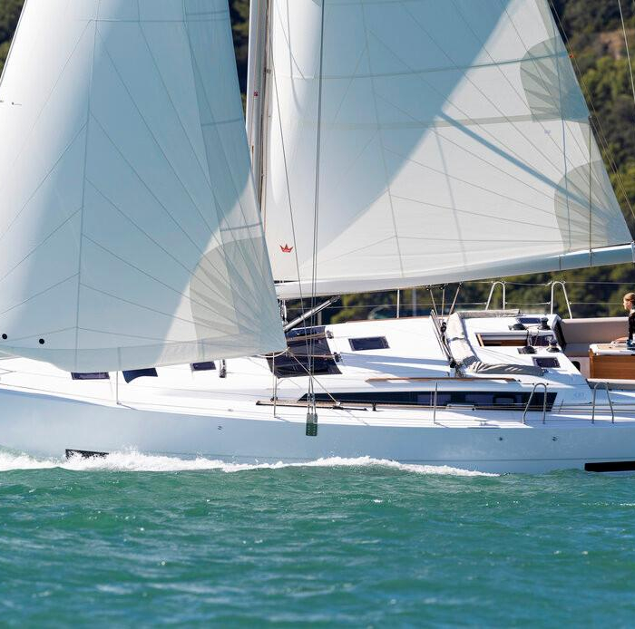 Esperanza | Dufour 430 GL photo 1