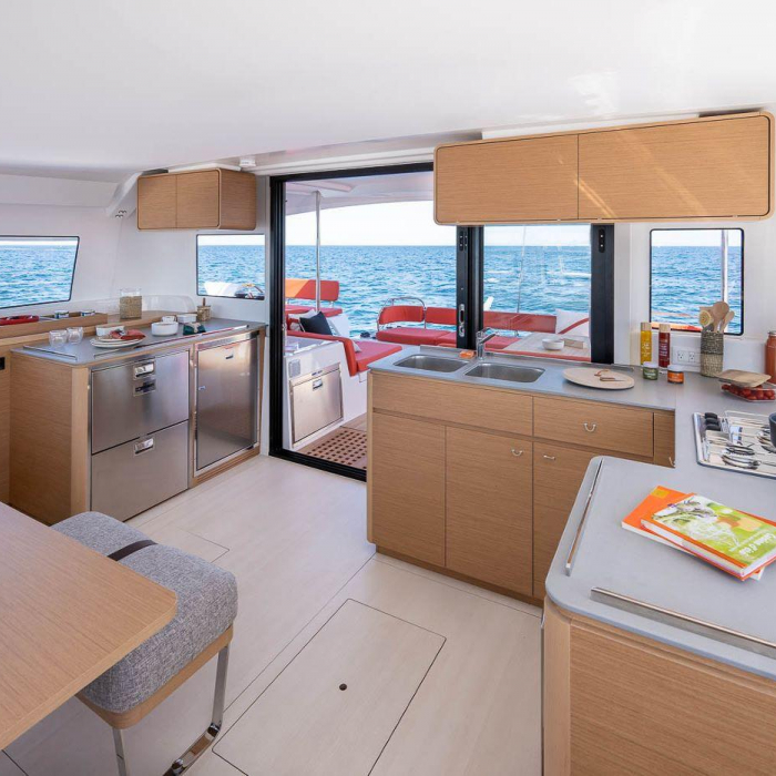 Atropos | Excess 14 photo 6