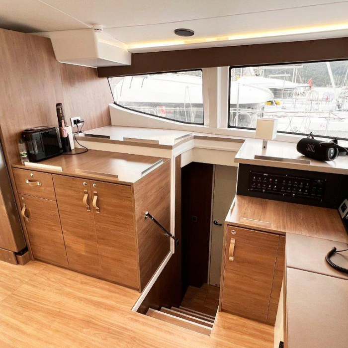 Honour | Bali 4.8 OW photo 13