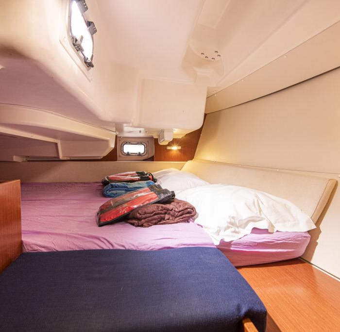 Rebecca | Oceanis 34 photo 9