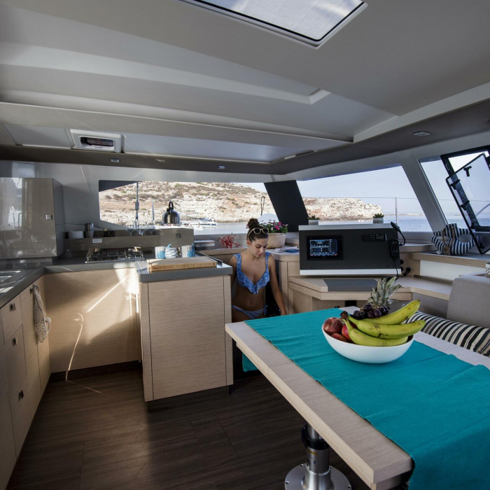 Astrea | Fountaine Pajot Astrea 42 photo 35