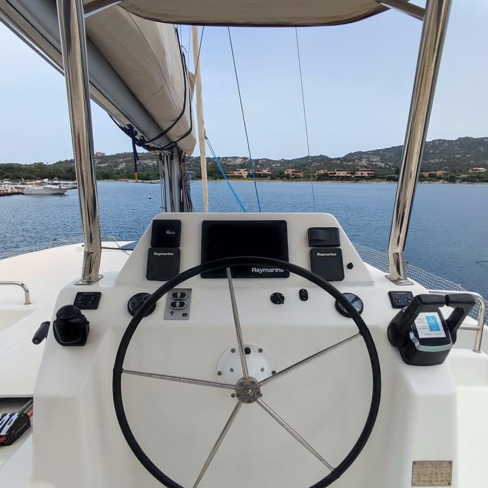 Argo | Dufour 48 Catamaran photo 9